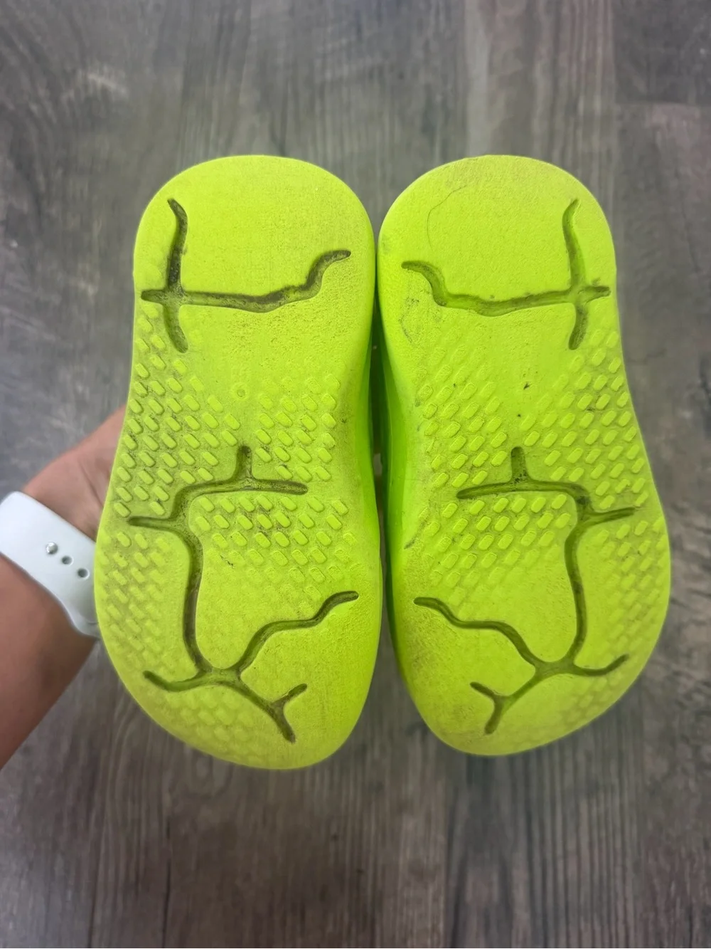 Lusso Cloud Scenario Kid's Slip-On Shoes - Volley Yellow